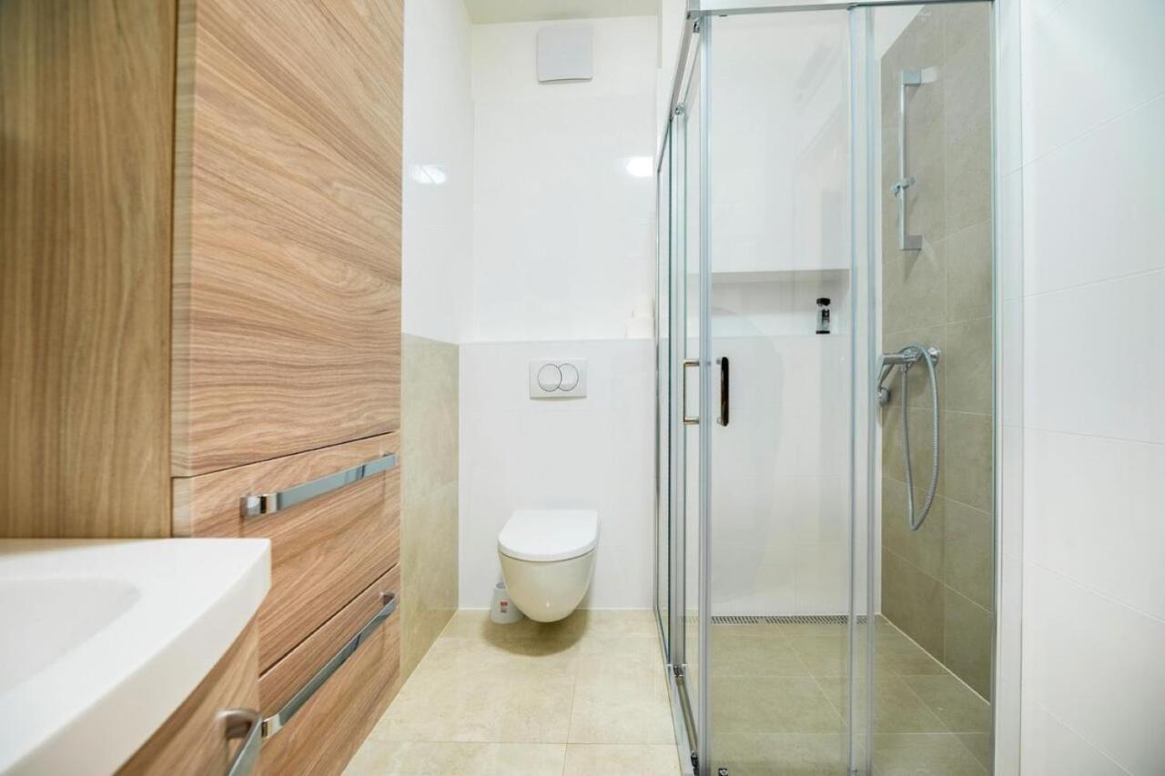 Sea View Apartment Ema Split Ngoại thất bức ảnh